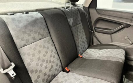 Ford Focus II рестайлинг, 2006 год, 585 000 рублей, 19 фотография