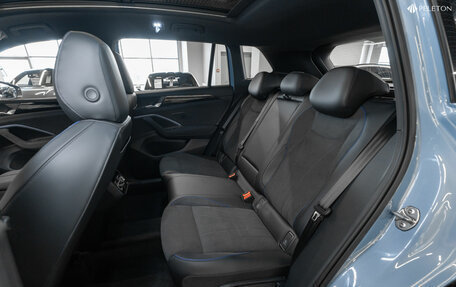 Volkswagen Tiguan, 2024 год, 4 490 000 рублей, 16 фотография