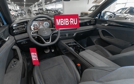 Volkswagen Tiguan, 2024 год, 4 490 000 рублей, 10 фотография