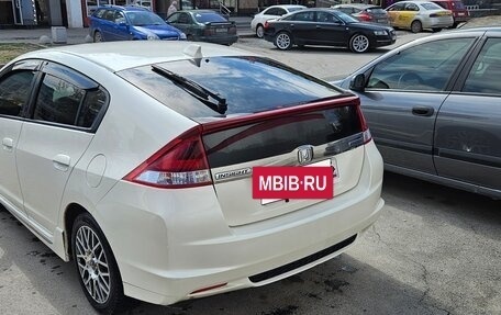 Honda Insight II рестайлинг, 2013 год, 900 000 рублей, 5 фотография