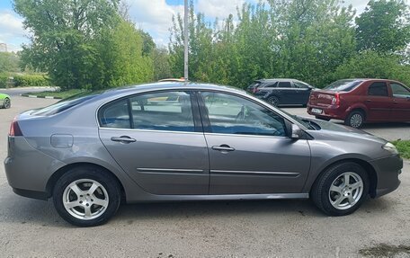 Renault Laguna III рестайлинг, 2010 год, 730 000 рублей, 5 фотография