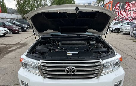 Toyota Land Cruiser 200, 2014 год, 4 850 000 рублей, 3 фотография