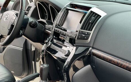 Toyota Land Cruiser 200, 2014 год, 4 850 000 рублей, 12 фотография