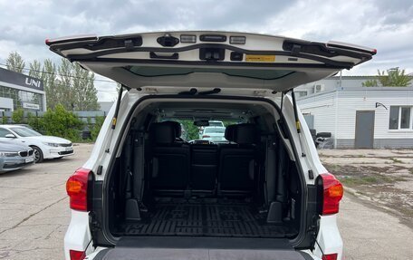 Toyota Land Cruiser 200, 2014 год, 4 850 000 рублей, 17 фотография