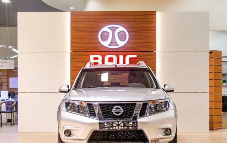 Nissan Terrano III, 2016 год, 1 055 000 рублей, 2 фотография