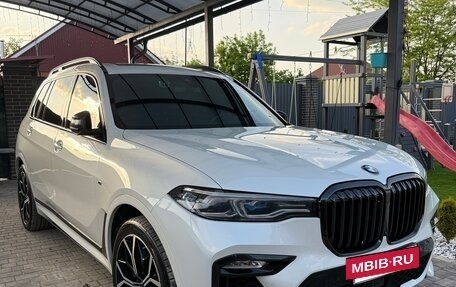 BMW X7, 2021 год, 11 800 000 рублей, 2 фотография