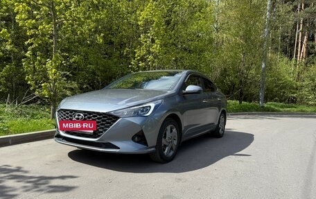 Hyundai Solaris II рестайлинг, 2020 год, 1 730 000 рублей, 2 фотография