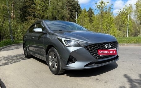 Hyundai Solaris II рестайлинг, 2020 год, 1 730 000 рублей, 3 фотография