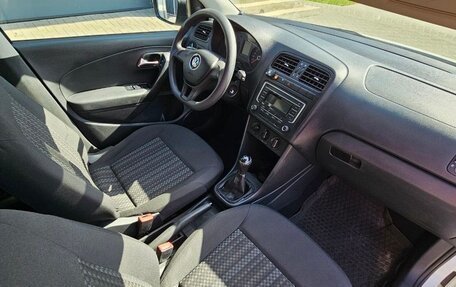 Volkswagen Polo VI (EU Market), 2018 год, 745 000 рублей, 10 фотография
