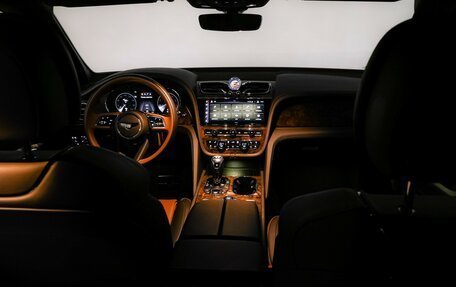 Bentley Bentayga I, 2021 год, 24 790 000 рублей, 19 фотография