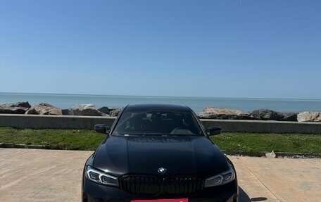 BMW 3 серия, 2021 год, 3 000 000 рублей, 2 фотография