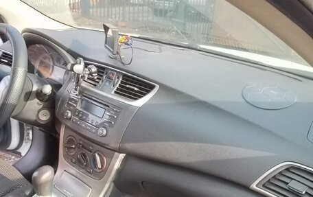 Nissan Sentra, 2015 год, 700 000 рублей, 6 фотография