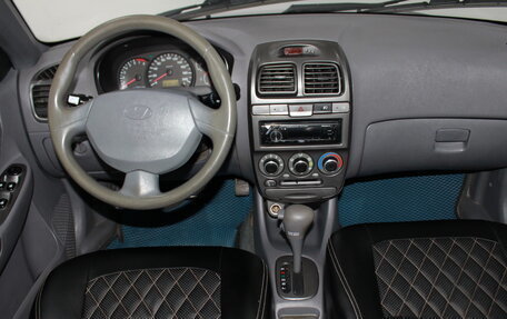 Hyundai Accent II, 2009 год, 550 000 рублей, 15 фотография