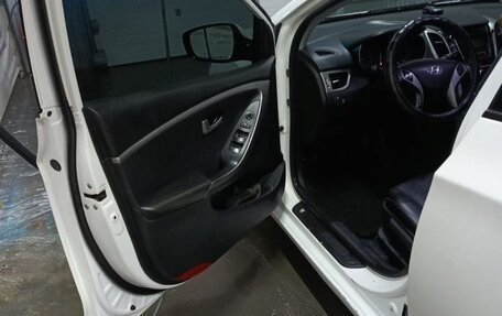 Hyundai i30 II рестайлинг, 2012 год, 685 000 рублей, 4 фотография