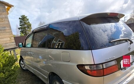 Toyota Estima III рестайлинг -2, 2000 год, 650 000 рублей, 2 фотография