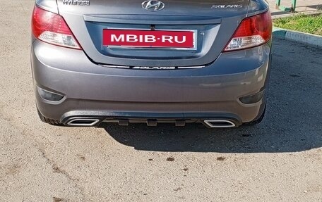 Hyundai Solaris II рестайлинг, 2011 год, 750 000 рублей, 5 фотография