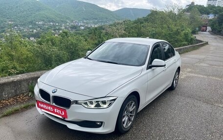 BMW 3 серия, 2017 год, 2 600 000 рублей, 2 фотография