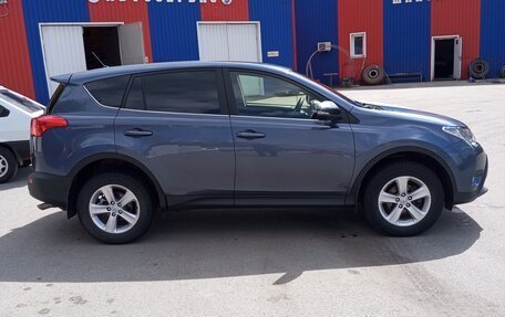 Toyota RAV4, 2013 год, 1 750 000 рублей, 10 фотография