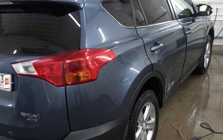 Toyota RAV4, 2013 год, 1 750 000 рублей, 16 фотография