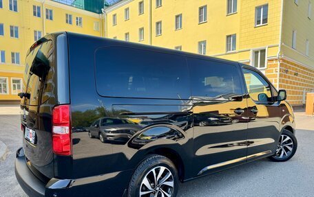 Peugeot Traveller I, 2020 год, 3 700 000 рублей, 2 фотография
