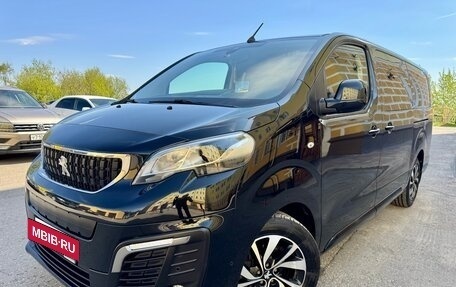 Peugeot Traveller I, 2020 год, 3 700 000 рублей, 3 фотография