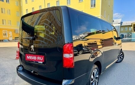 Peugeot Traveller I, 2020 год, 3 700 000 рублей, 16 фотография