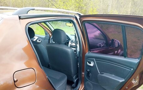 Renault Sandero I, 2013 год, 810 000 рублей, 3 фотография