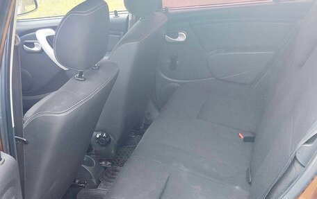 Renault Sandero I, 2013 год, 810 000 рублей, 15 фотография