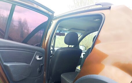 Renault Sandero I, 2013 год, 810 000 рублей, 23 фотография