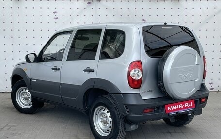 Chevrolet Niva I рестайлинг, 2011 год, 590 000 рублей, 5 фотография