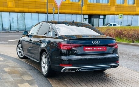 Audi A4, 2019 год, 2 680 000 рублей, 3 фотография