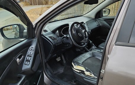 Hyundai ix35 I рестайлинг, 2011 год, 970 000 рублей, 11 фотография