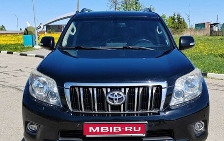 Toyota Land Cruiser Prado 150 рестайлинг 2, 2010 год, 2 630 000 рублей, 2 фотография