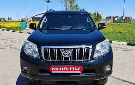 Toyota Land Cruiser Prado 150 рестайлинг 2, 2010 год, 2 630 000 рублей, 17 фотография