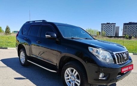 Toyota Land Cruiser Prado 150 рестайлинг 2, 2010 год, 2 630 000 рублей, 21 фотография