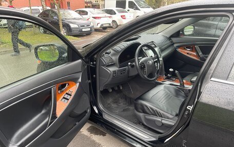 Toyota Camry, 2008 год, 1 050 000 рублей, 3 фотография