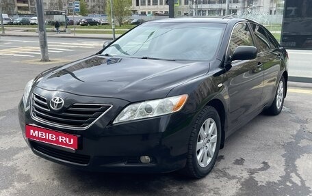 Toyota Camry, 2008 год, 1 050 000 рублей, 2 фотография