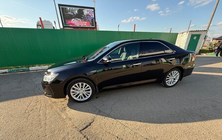 Toyota Camry, 2015 год, 2 350 000 рублей, 2 фотография