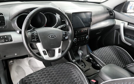 KIA Sorento II рестайлинг, 2010 год, 1 349 000 рублей, 13 фотография