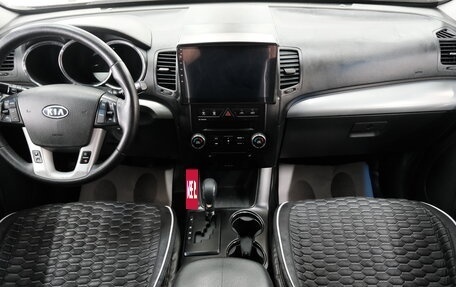KIA Sorento II рестайлинг, 2010 год, 1 349 000 рублей, 18 фотография