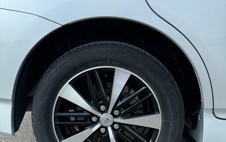 Toyota Wish II, 2012 год, 1 790 000 рублей, 12 фотография