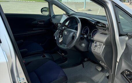 Toyota Wish II, 2012 год, 1 790 000 рублей, 20 фотография