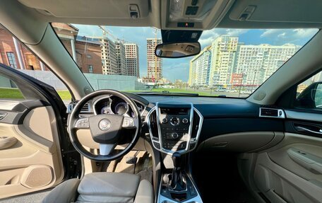 Cadillac SRX II рестайлинг, 2010 год, 1 400 000 рублей, 23 фотография