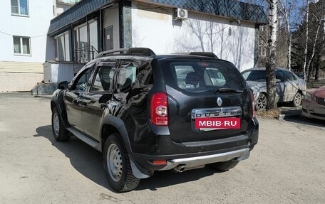 Renault Duster I рестайлинг, 2012 год, 910 000 рублей, 3 фотография