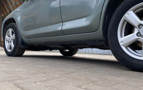 Toyota RAV4, 2006 год, 1 200 000 рублей, 8 фотография