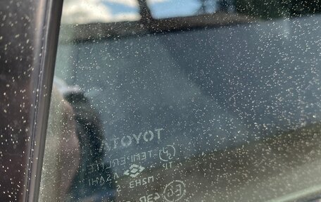 Toyota RAV4, 2006 год, 1 200 000 рублей, 22 фотография