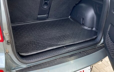 Toyota RAV4, 2006 год, 1 200 000 рублей, 36 фотография