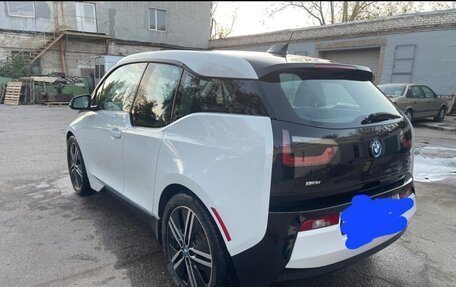 BMW i3 I01 рестайлинг, 2015 год, 1 590 000 рублей, 4 фотография
