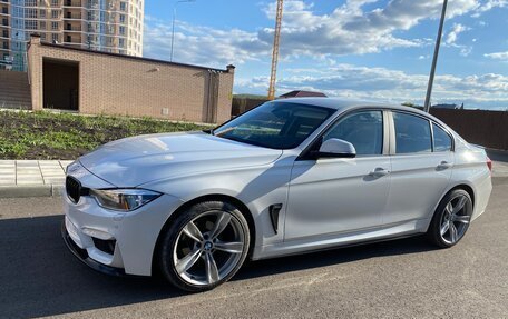 BMW 3 серия, 2015 год, 2 200 000 рублей, 1 фотография
