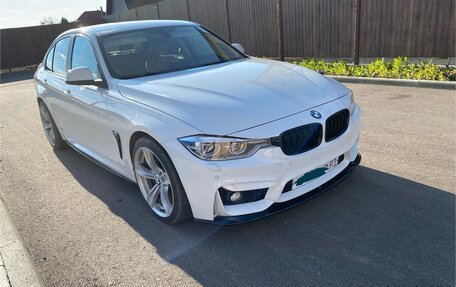 BMW 3 серия, 2015 год, 2 200 000 рублей, 2 фотография